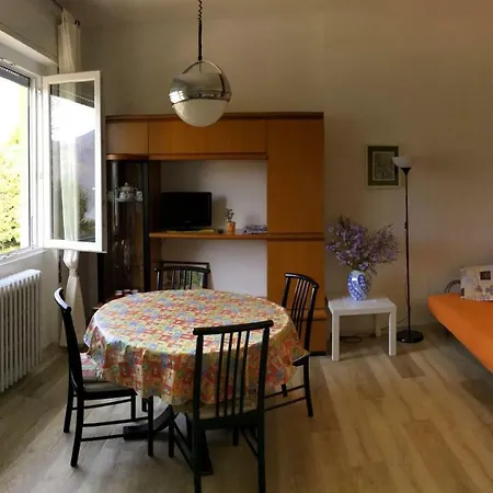 Apartment Como Lake Beautiful View